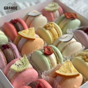 macaron hạnh nhân